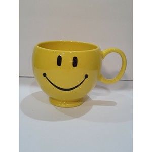 Smiley Face Oversized Mug Cup Teleflora Gift Smile Emoji Happy Face